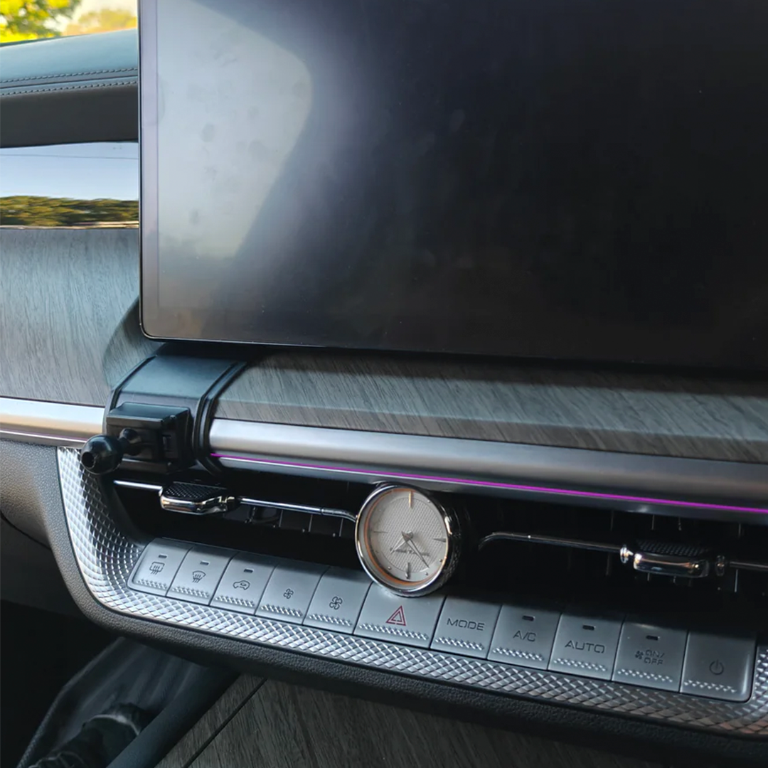 TANK 500 / ALPHA UNIVERSAL BALL MOUNT - PHONE/UHF