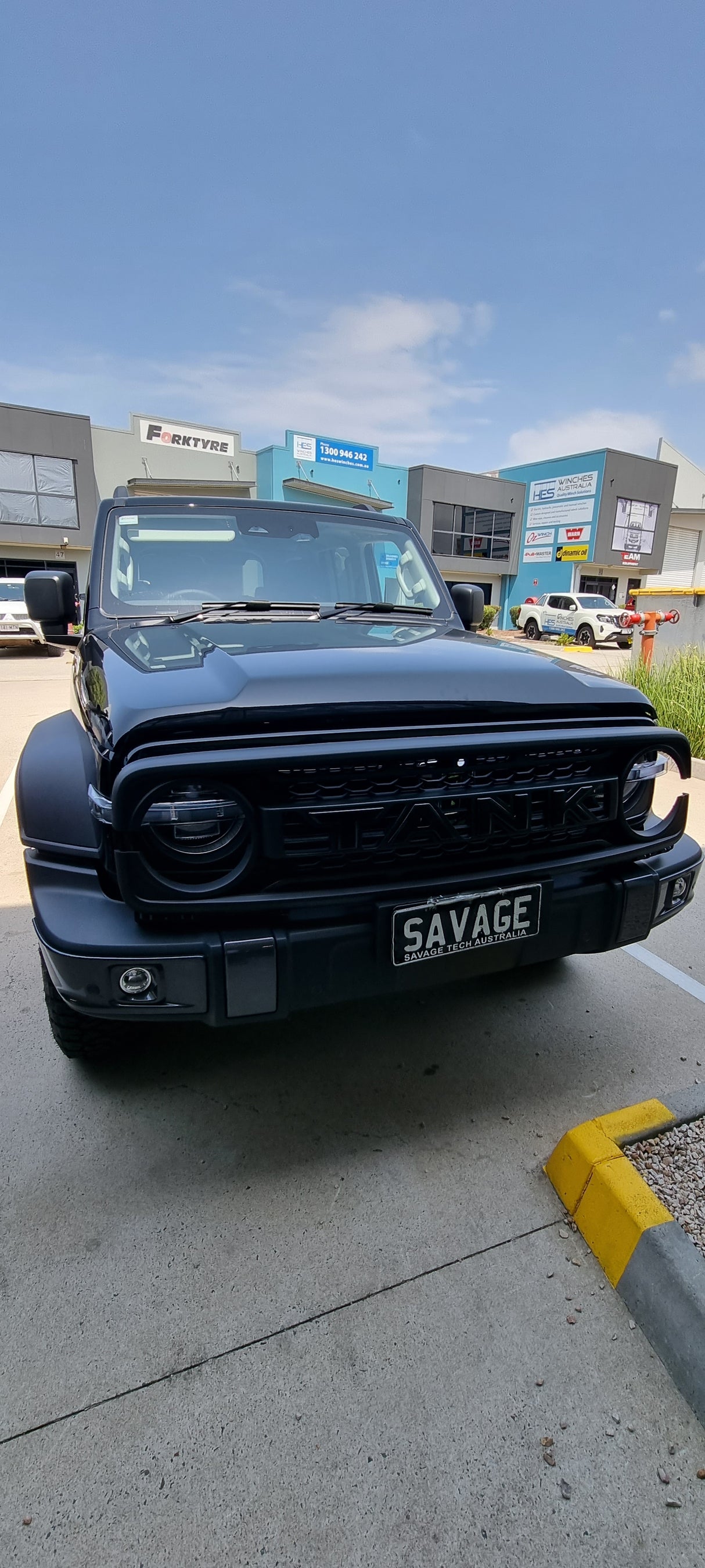 GWM TANK 300 GRILLE with "TANK" logo #2