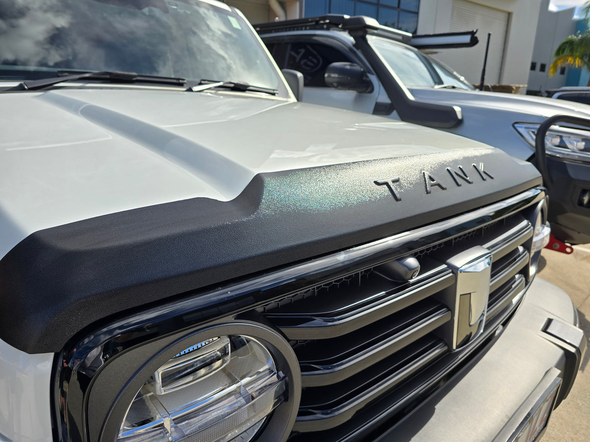 TANK 300 MOULDED BONNET PROTECTOR