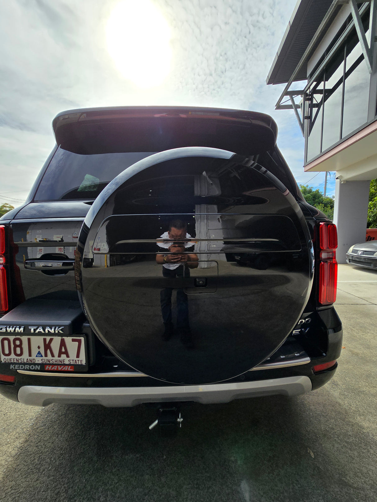 TANK 500 BLACKOUT TAILIGHTS & REAR DOOR