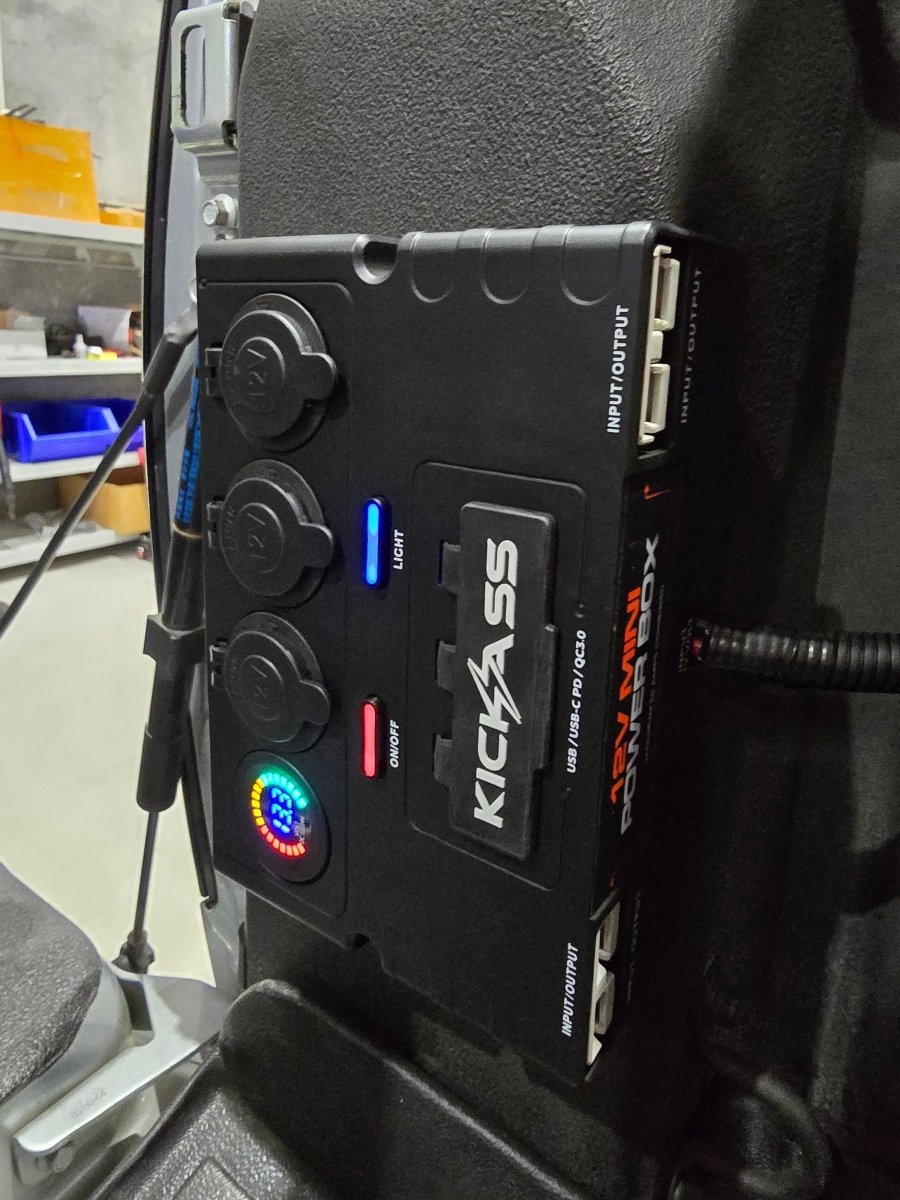 KICKASS MINI 12V CONTROL BOX - 2 x Anderson, 6 x USB & 3 x Cig Sockets - Savage Tech Australia