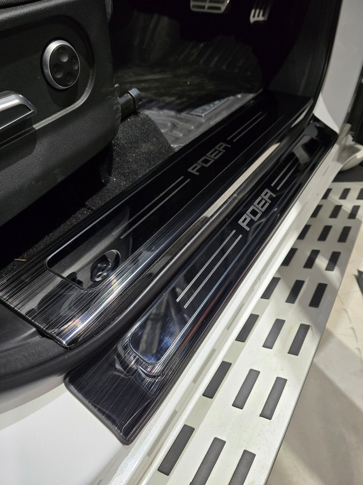 GWM ALPHA DOOR SILL PROTECTION KIT 8PCE