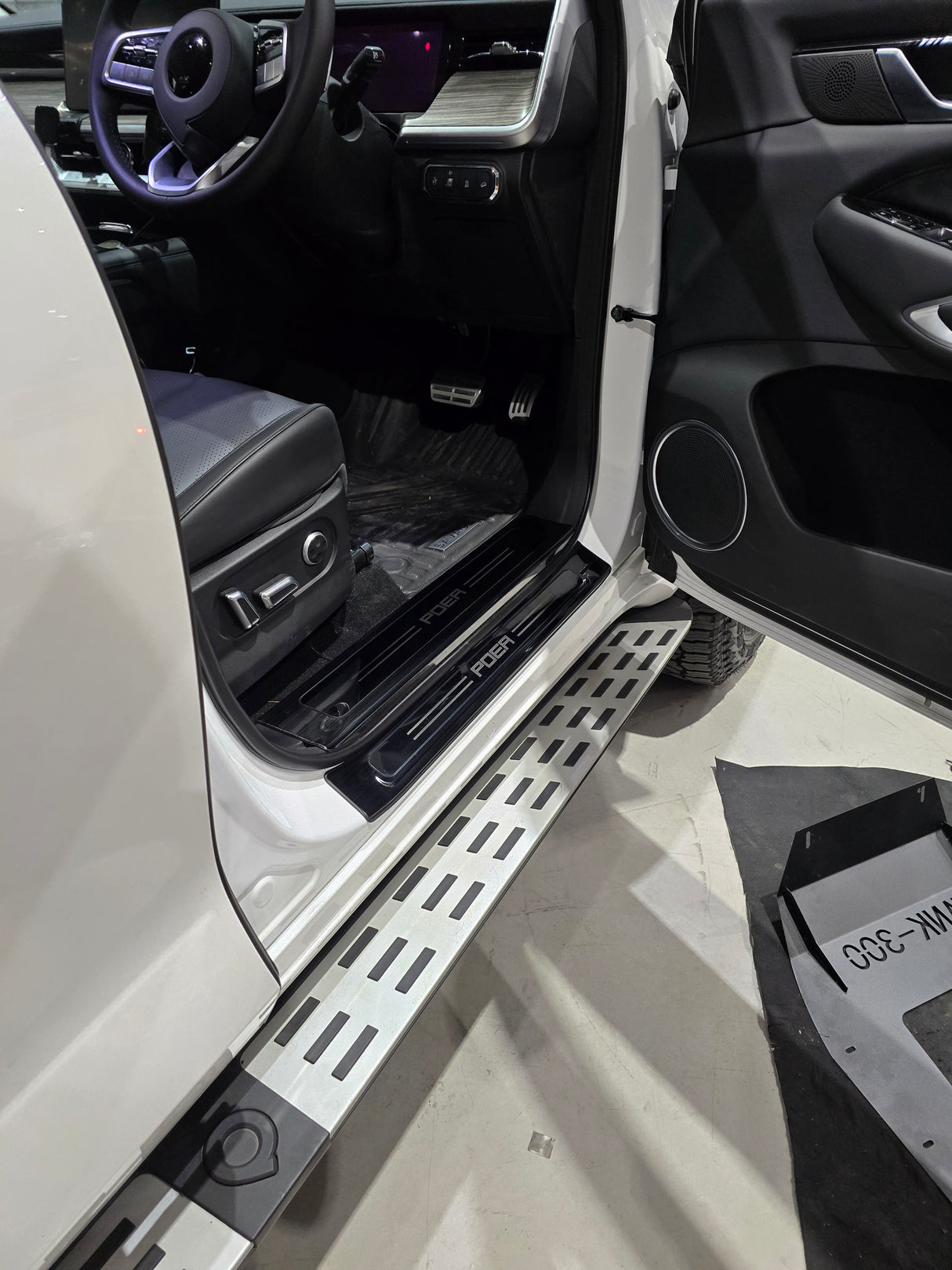 GWM ALPHA DOOR SILL PROTECTION KIT 8PCE