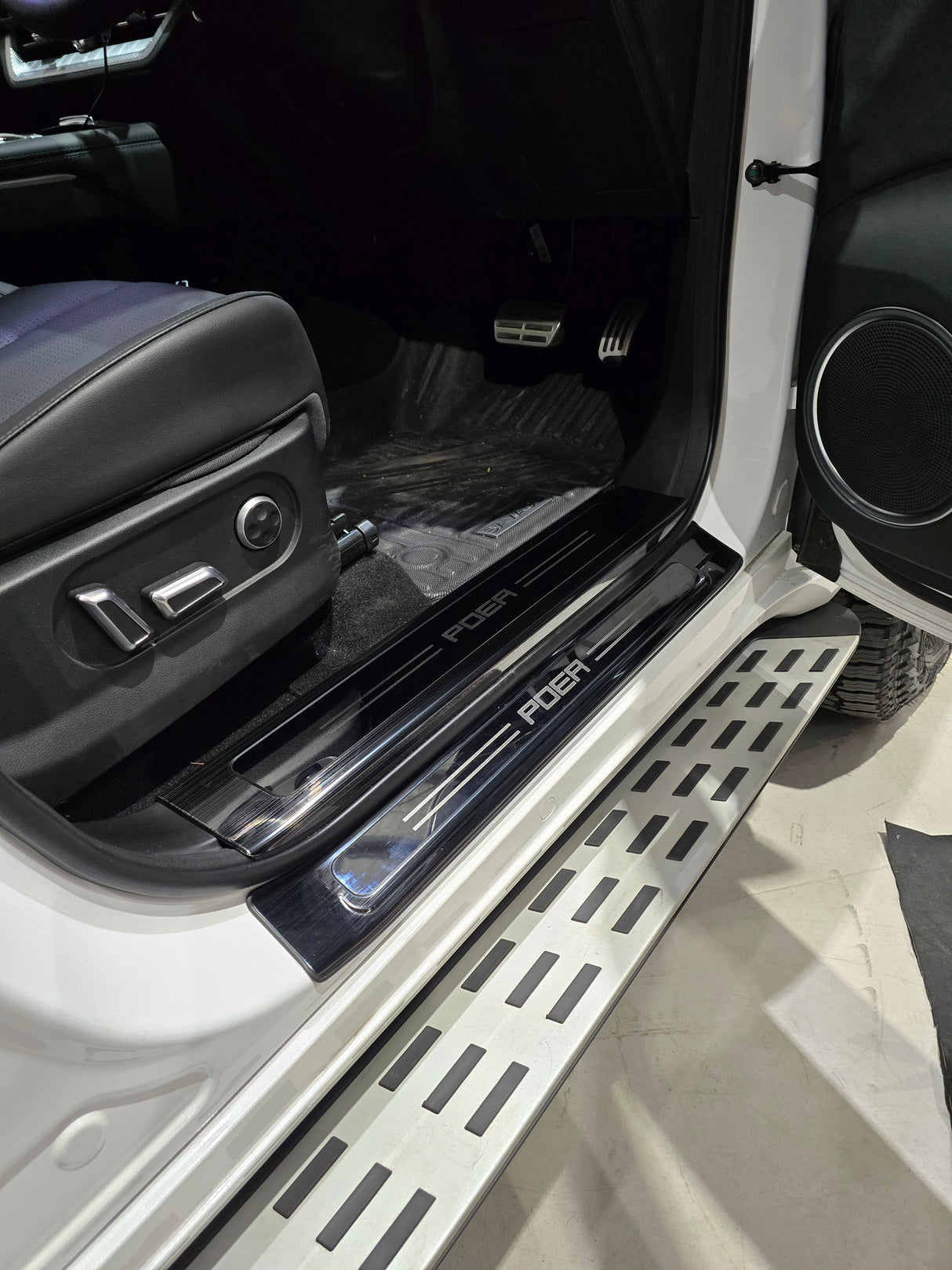 GWM ALPHA DOOR SILL PROTECTION KIT 8PCE