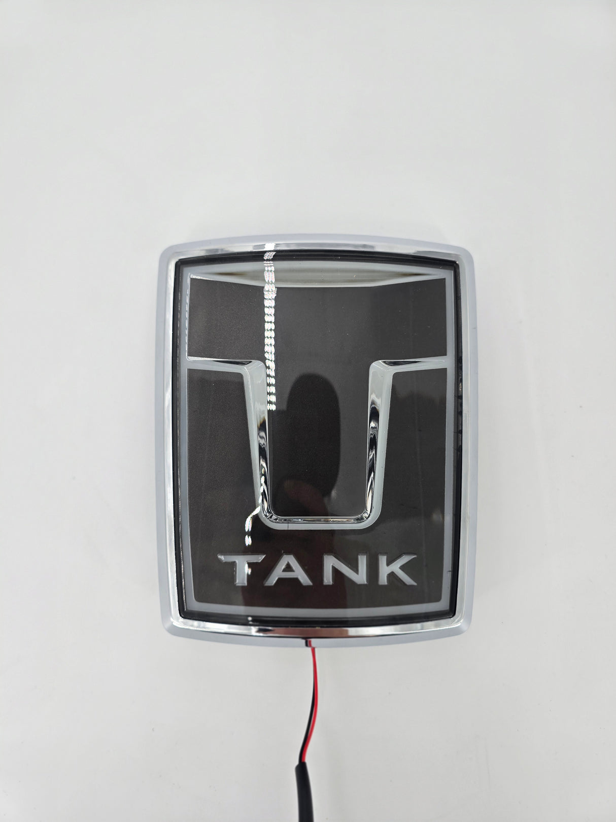 TANK 300 LIGHT UP BADGE FOR GRILLE