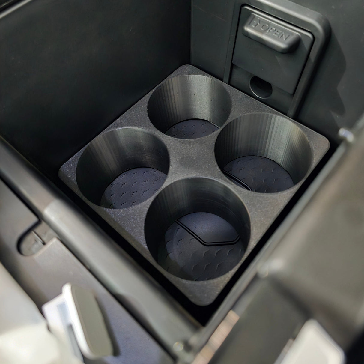 SAVAGE CUP HOLDER INSERT