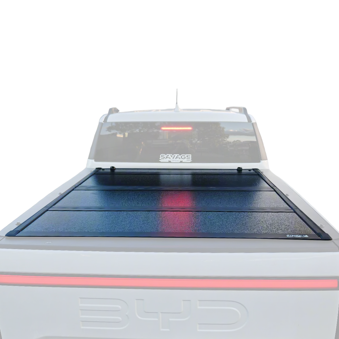 SAVAGE TRIFOLD STEALTH HARD LID COVER – BYD SHARK 6 TONNEAU