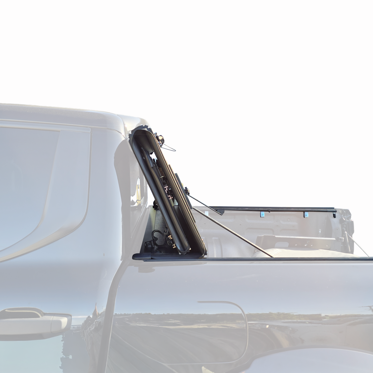 SAVAGE TRIFOLD STEALTH HARD LID COVER – GWM ALPHA DIESEL, HEV & PHEV