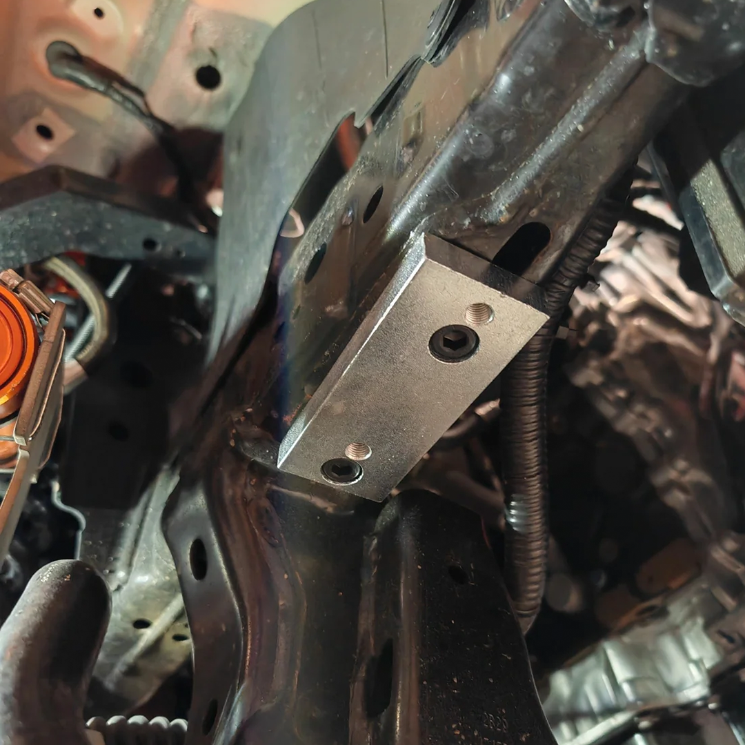 TANK 300 SWAY BAR RELOCATION KIT