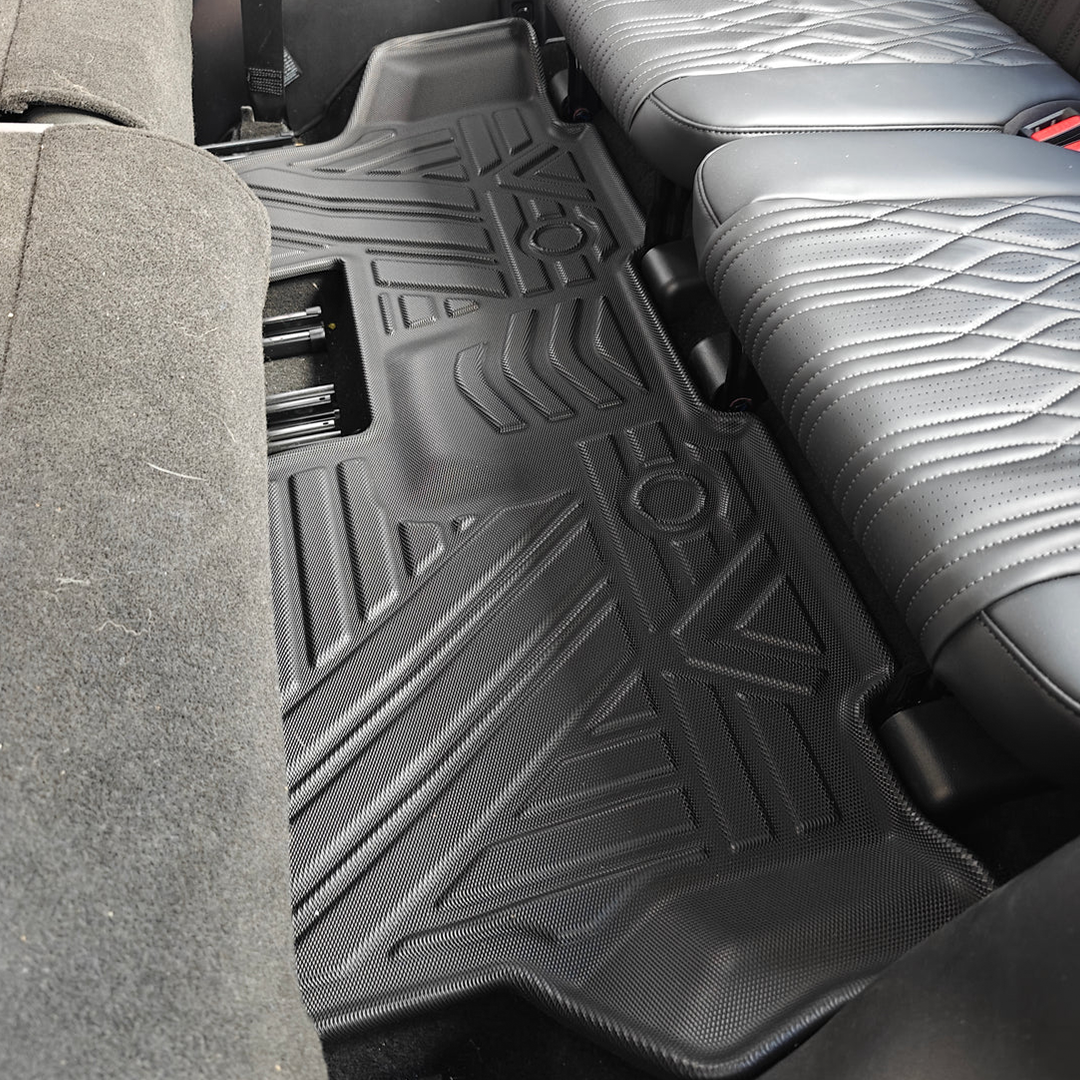 TANK 500 3D MOULDED FLOOR MATS FULL SET (4 rows)