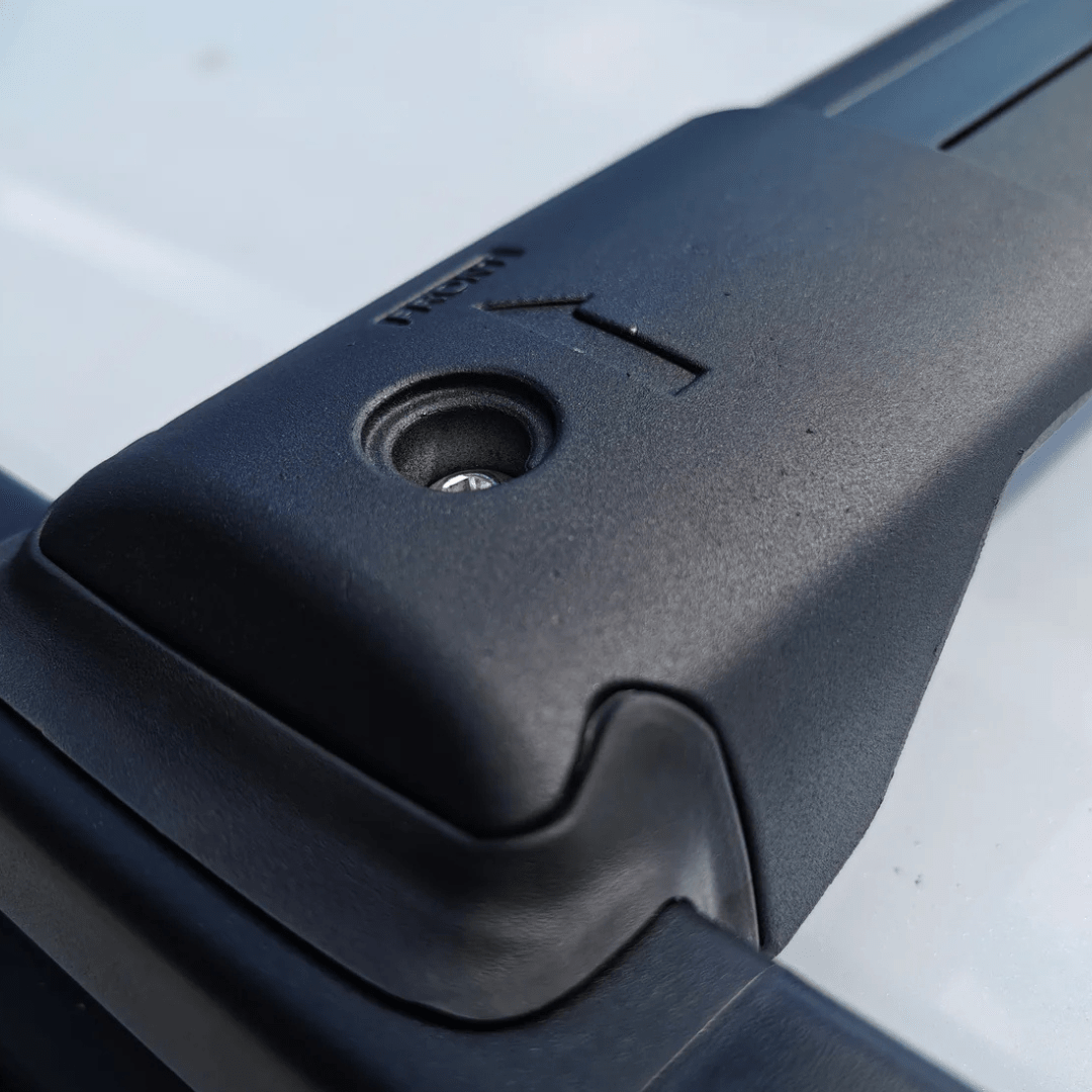 UNIVERSAL ADJUSTABLE ROOF CROSS BARS – FITS BYD SHARK 6, TANK 300 - Savage Tech Australia
