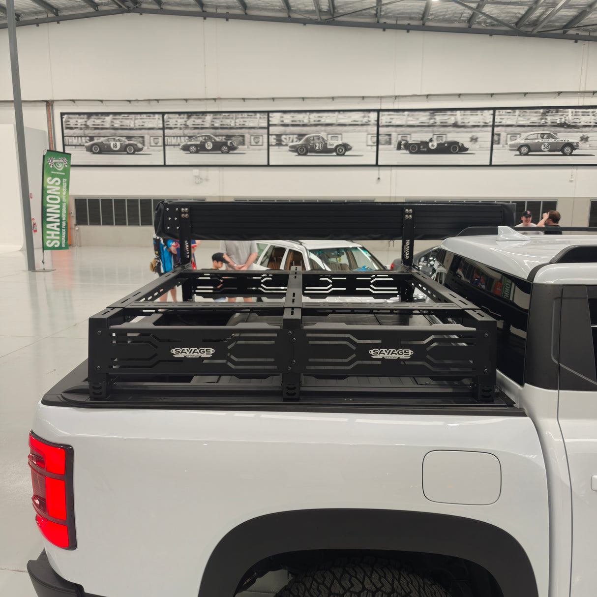 SAVAGE FORTRESS UNIVERSAL ROLLER SHUTTER TUB RACK