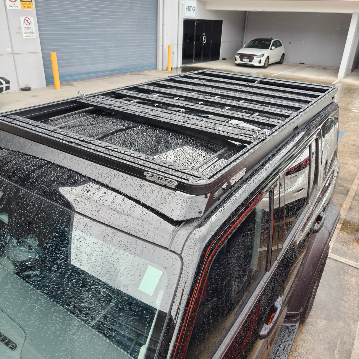 TANK 300 LADDER TO SUIT PREMIUM PLATFORM