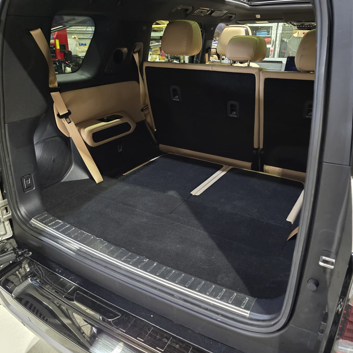 SAVAGE ALL WEATHER 3D MOULDED BOOT MAT DENZA B8 2026+ 7 SEATER = SAVAGE TECH AUSTRALIA