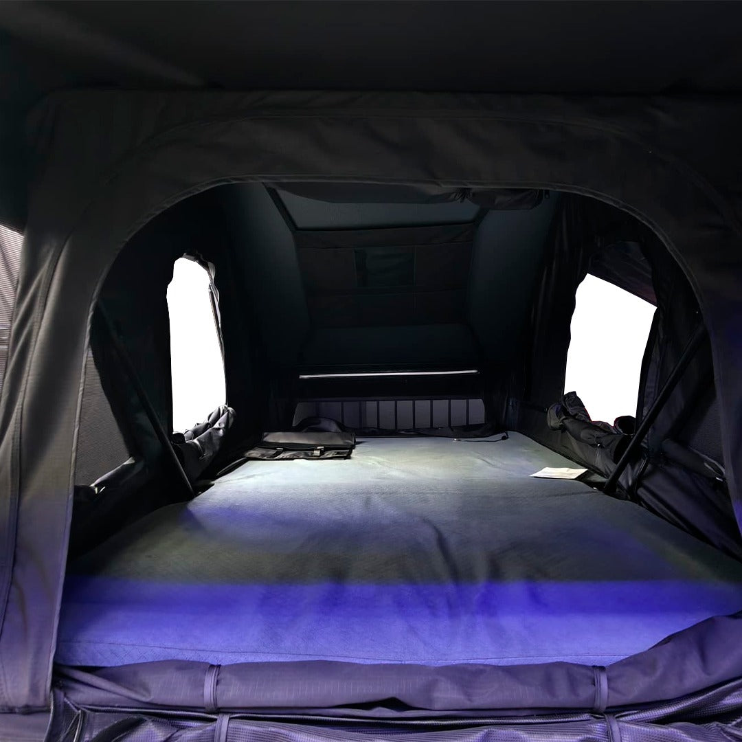 SAVAGE HARDSHELL ROOFTOP TENT