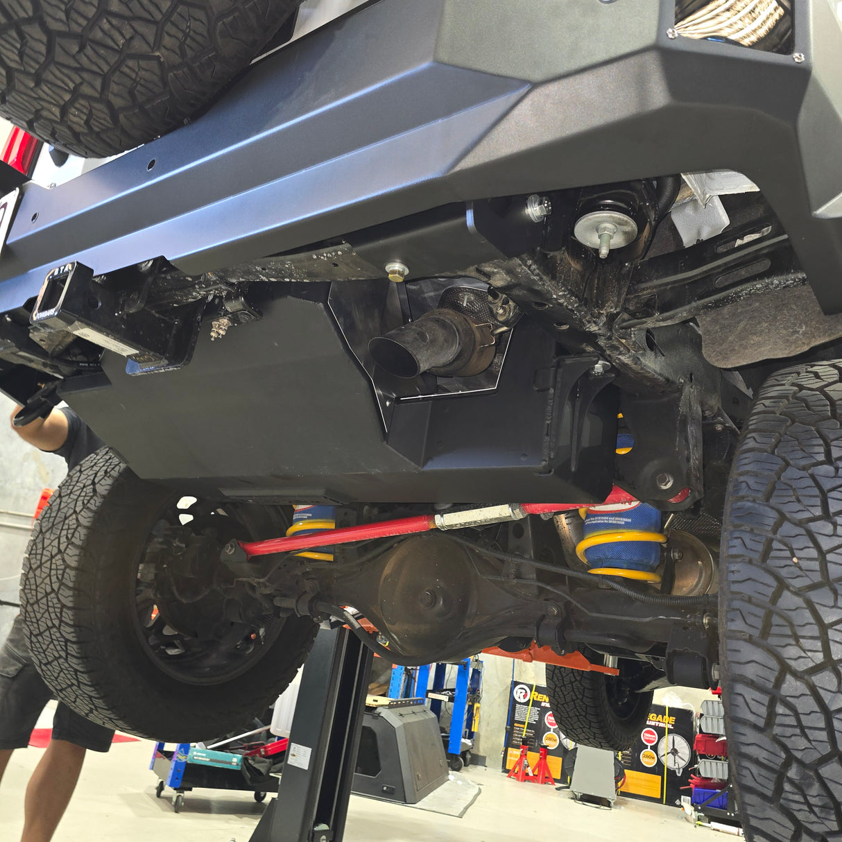 GWM TANK 300 PETROL 85L AUXILARY FUEL TANK