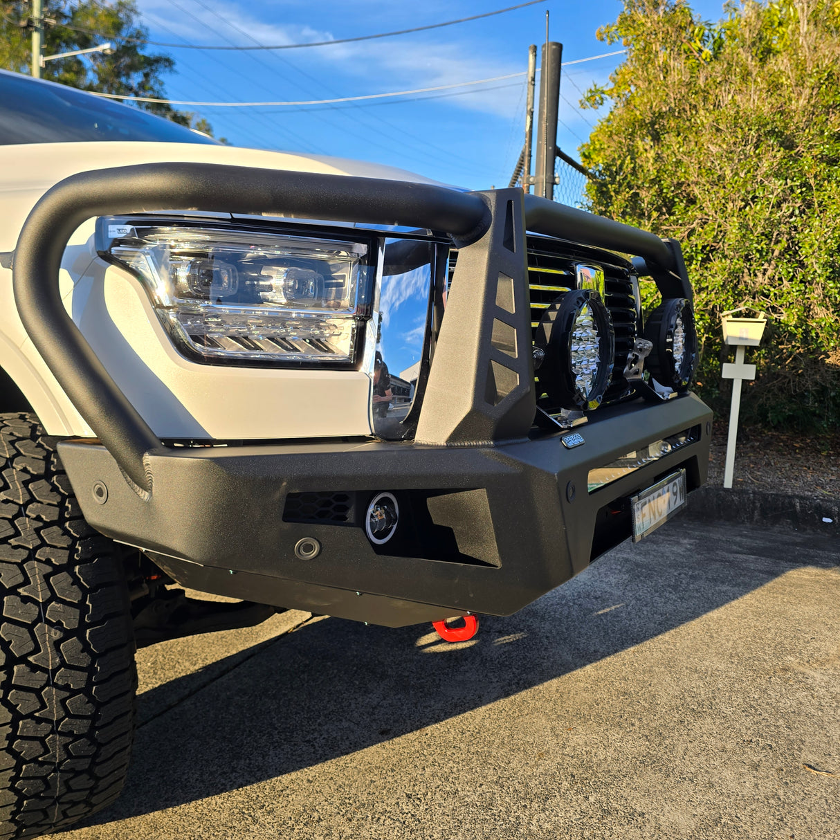 GWM TANK 500 ARMOUR FORGED BULLBAR (HOOPED)