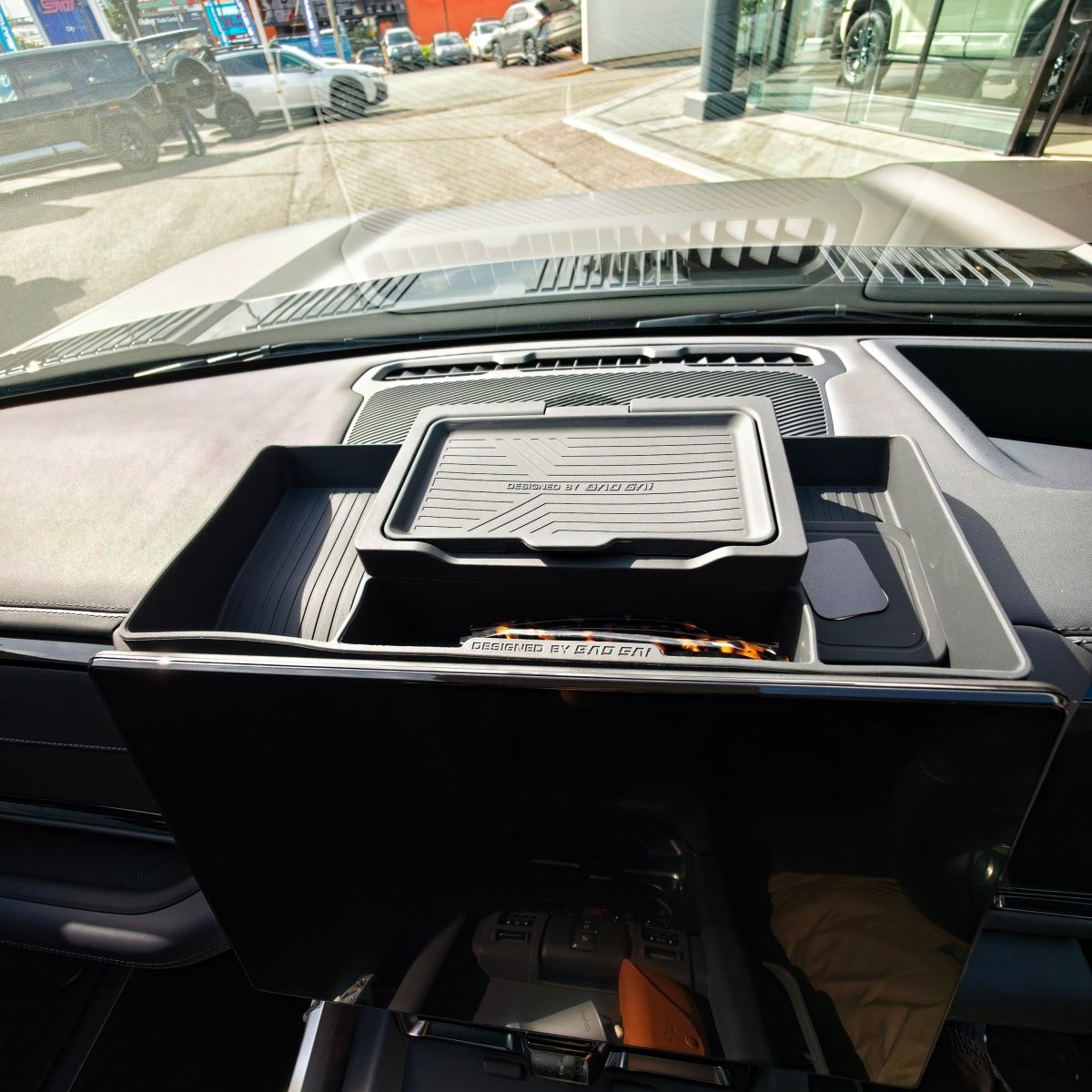 CENTRE SCREEN REAR STORAGE ORGANISER DENZA B8 2026+ - Savage Tech Australia