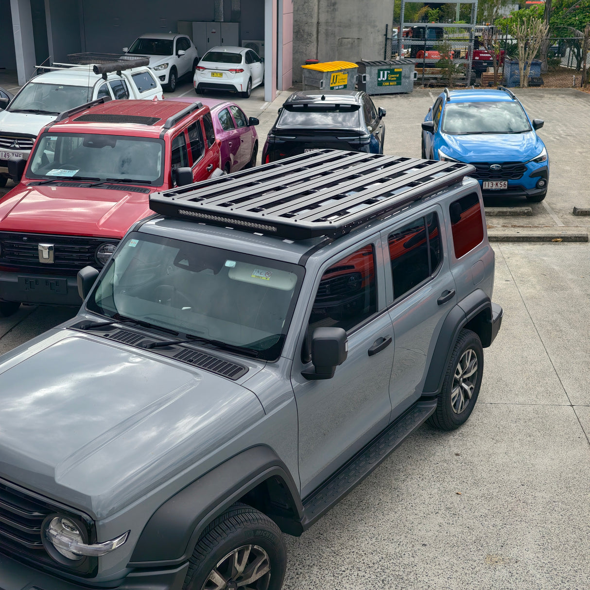 TANK 300 SAVAGE FULL LENGTH PLATFORM (WITH LED 32" LIGHTBAR)