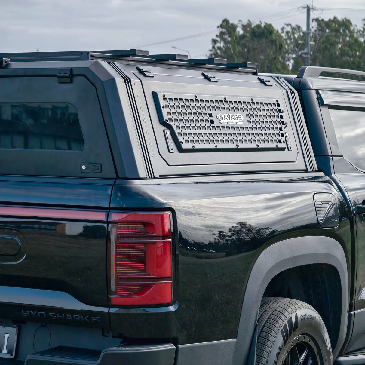 BYD SHARK 6 SAVAGE PREDATOR CANOPY WITH CENTRAL LOCKING & BUILT IN INTERIOR LIGHTING