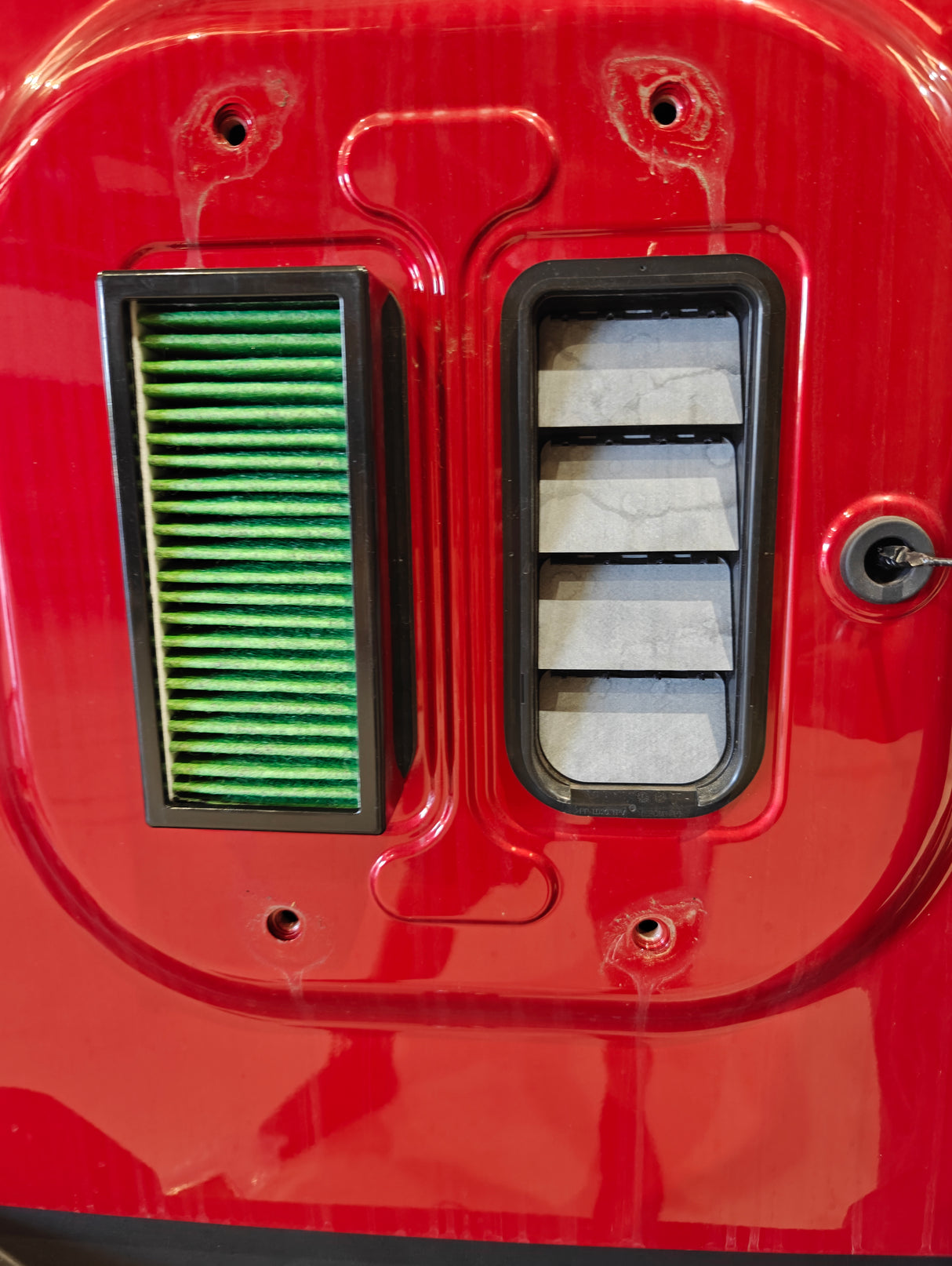 TANK 300 TAILGATE FILTERS