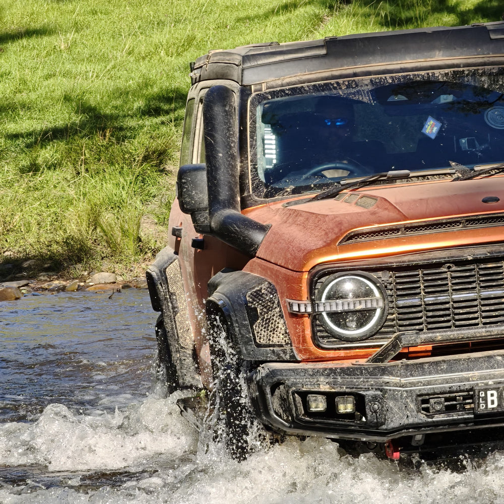 GWM TANK 300 SLIMLINE RACKLESS ROOFTOP TENT WITH LADDER