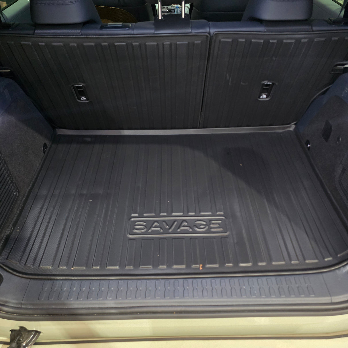 SAVAGE 3D MOULDED BOOT MAT DENZA B5 2026+