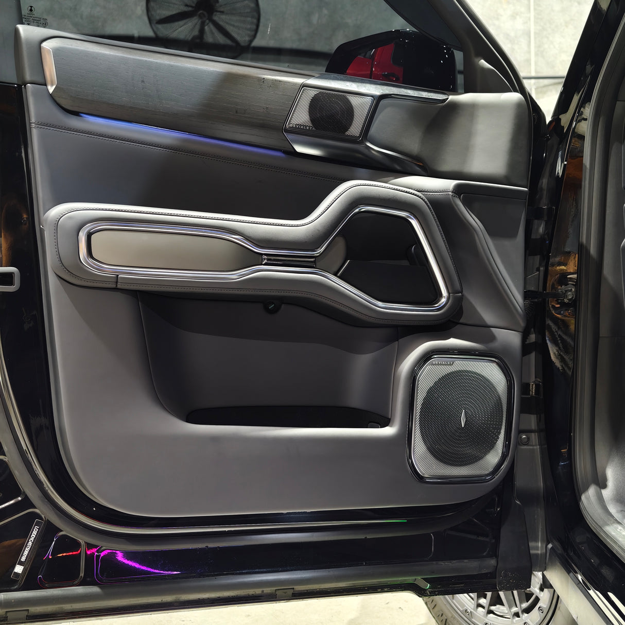 CARBON SERIES DOOR CARD SCUFF PROTECTORS DENZA B8 2026+
