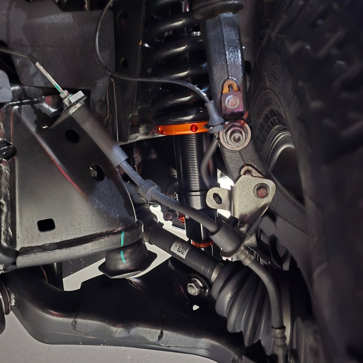 TANK 300 NITROGEN MONOTUBE SUSPENSION KIT - Savage Tech Australia