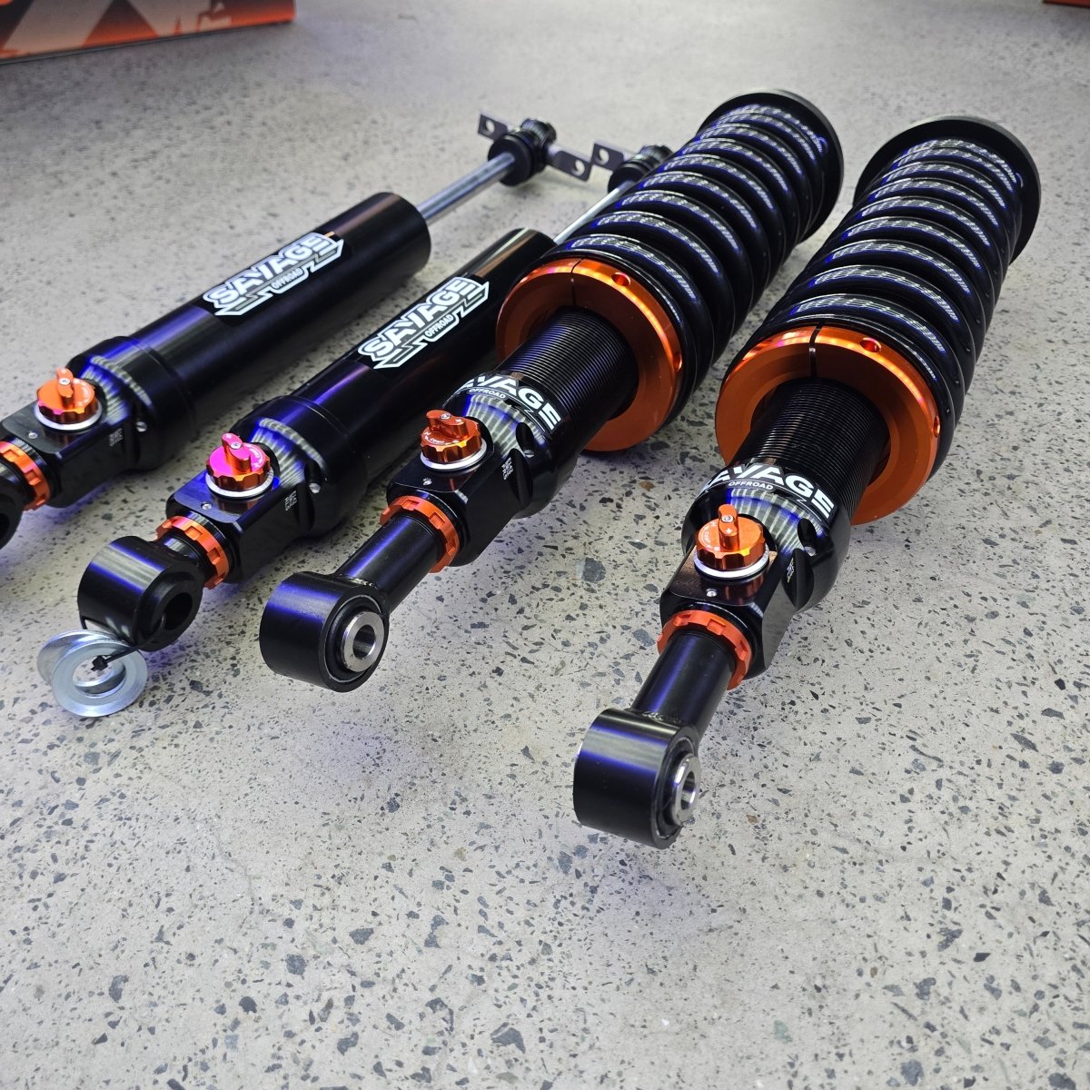 TANK 500 MONOTUBE NITROGEN SUSPENSION (HEV Only) - Savage Tech Australia