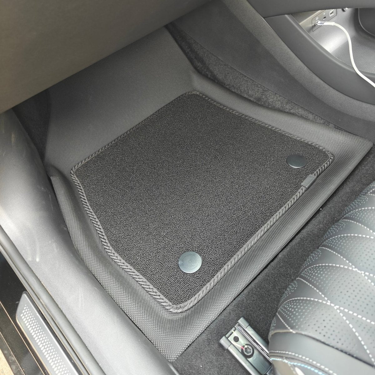 BYD SEAL 2024 11-PIECE FLOOR MAT KIT – PREMIUM PROTECTION WITH CARPET INSERT - Savage Tech Australia