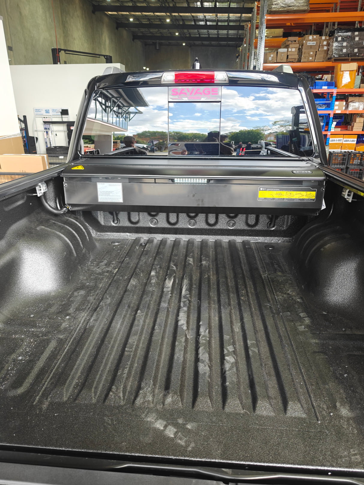 GWM ALPHA ROLLERVAULT ELECTRIC ROLLER/HARD TONNEAU COVER