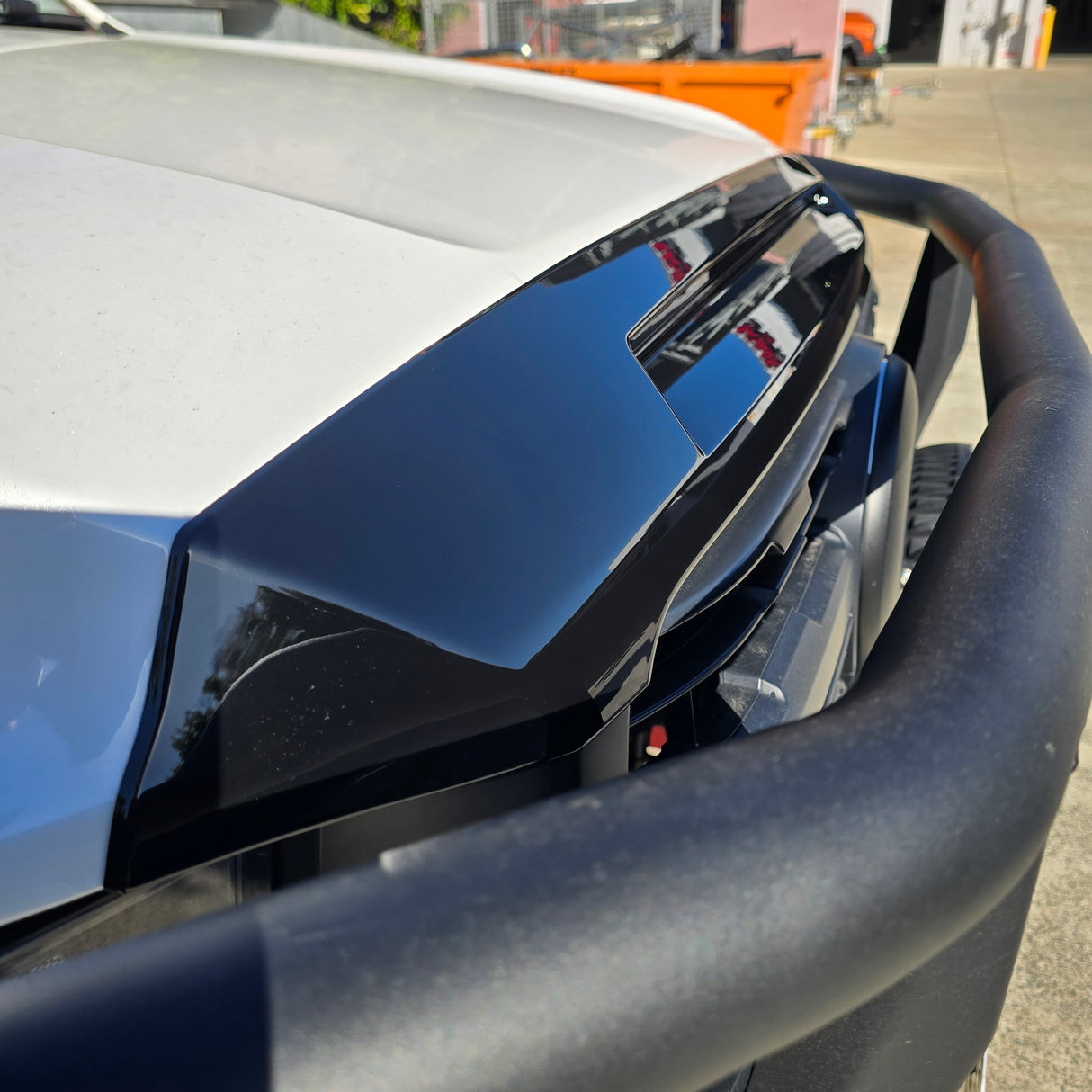 GWM ALPHA / TANK 500 BONNET NOSE COVER GLOSS BLACK