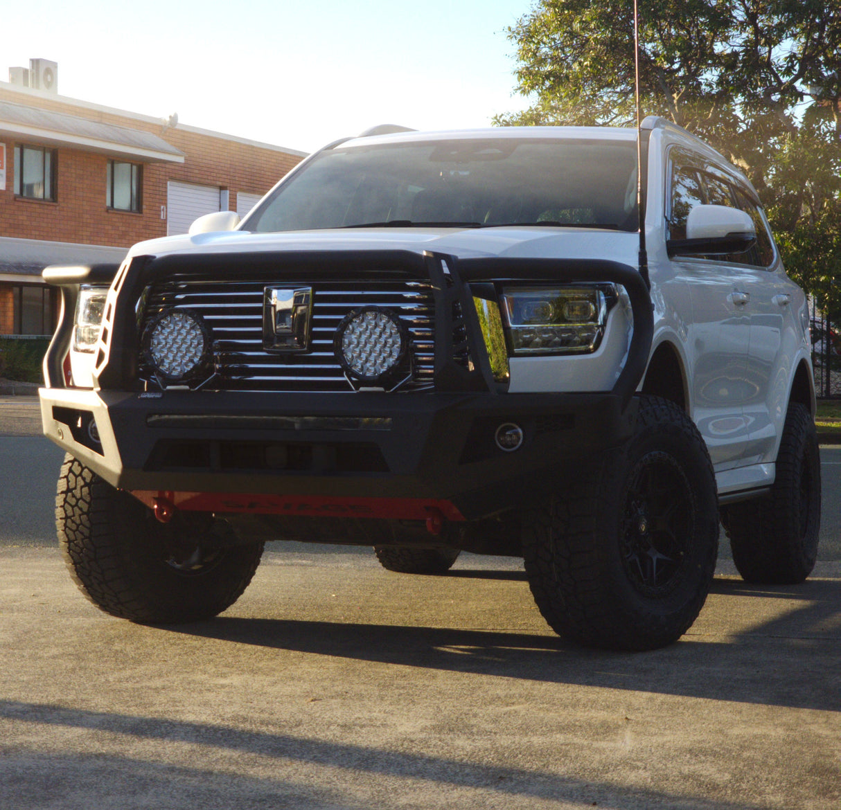 GWM TANK 500 ARMOUR FORGED BULLBAR (HOOPED)