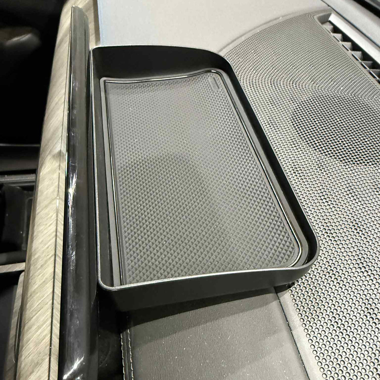 GWM ALPHA / TANK 500 DASHBOARD STORAGE TRAY ORGANIZER