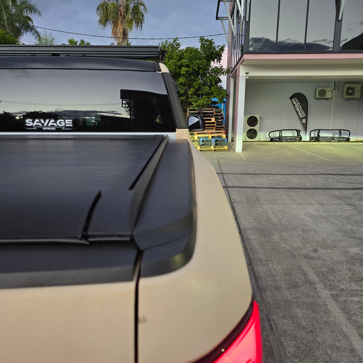 BYD SHARK 6 MANUAL CARGOGUARD BASE ROLLER SHUTTER