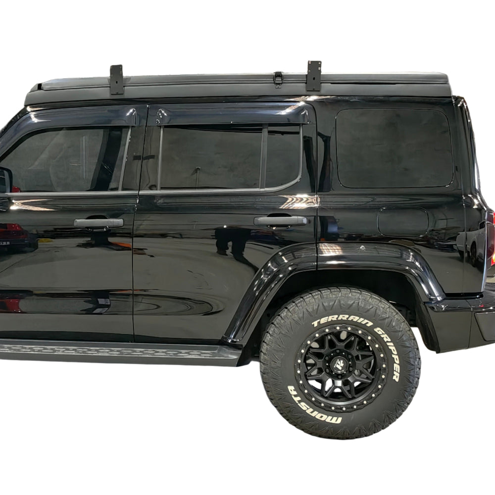 GWM TANK 300 SLIMLINE RACKLESS ROOFTOP TENT WITH LADDER