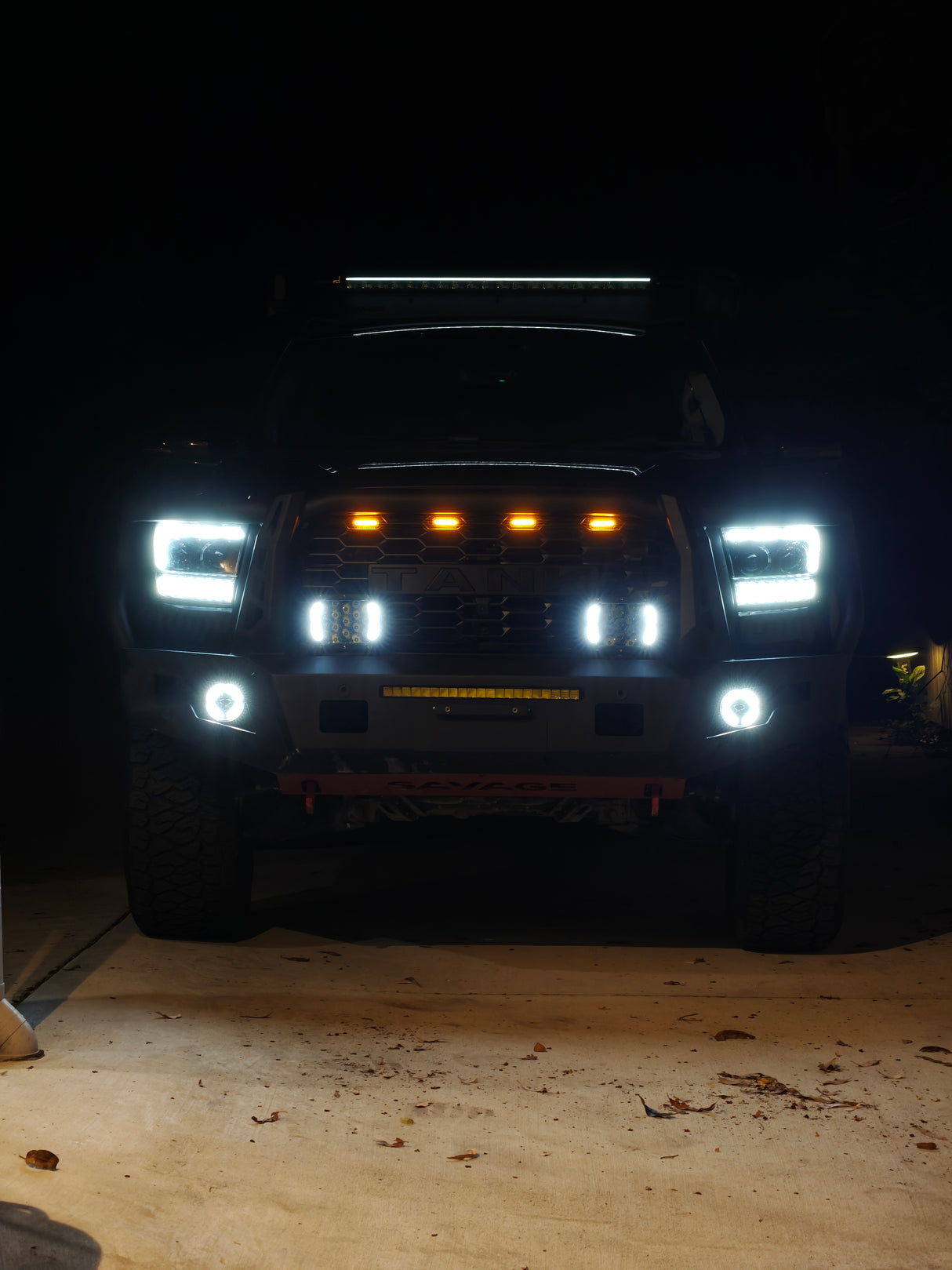 GWM TANK 500 ARMOUR FORGED BULLBAR (HOOPED)