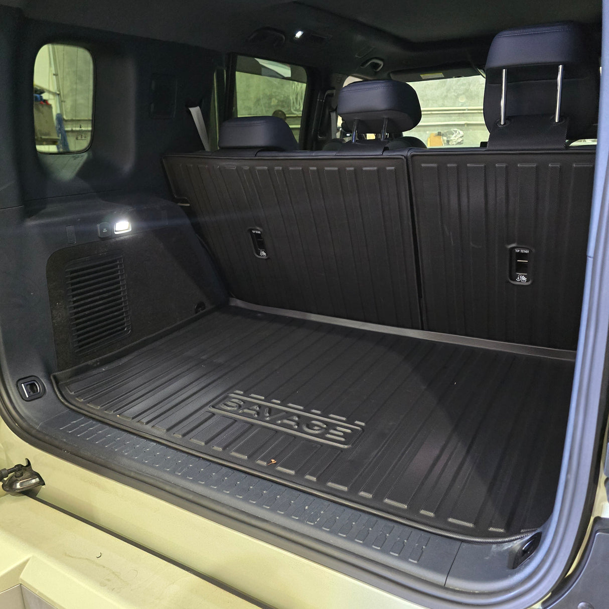 SAVAGE 3D MOULDED BOOT MAT DENZA B5 2026+