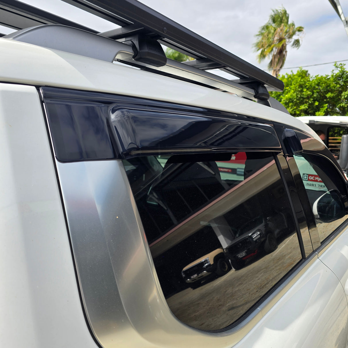 GWM ALPHA TINTED WEATHERSHIELDS