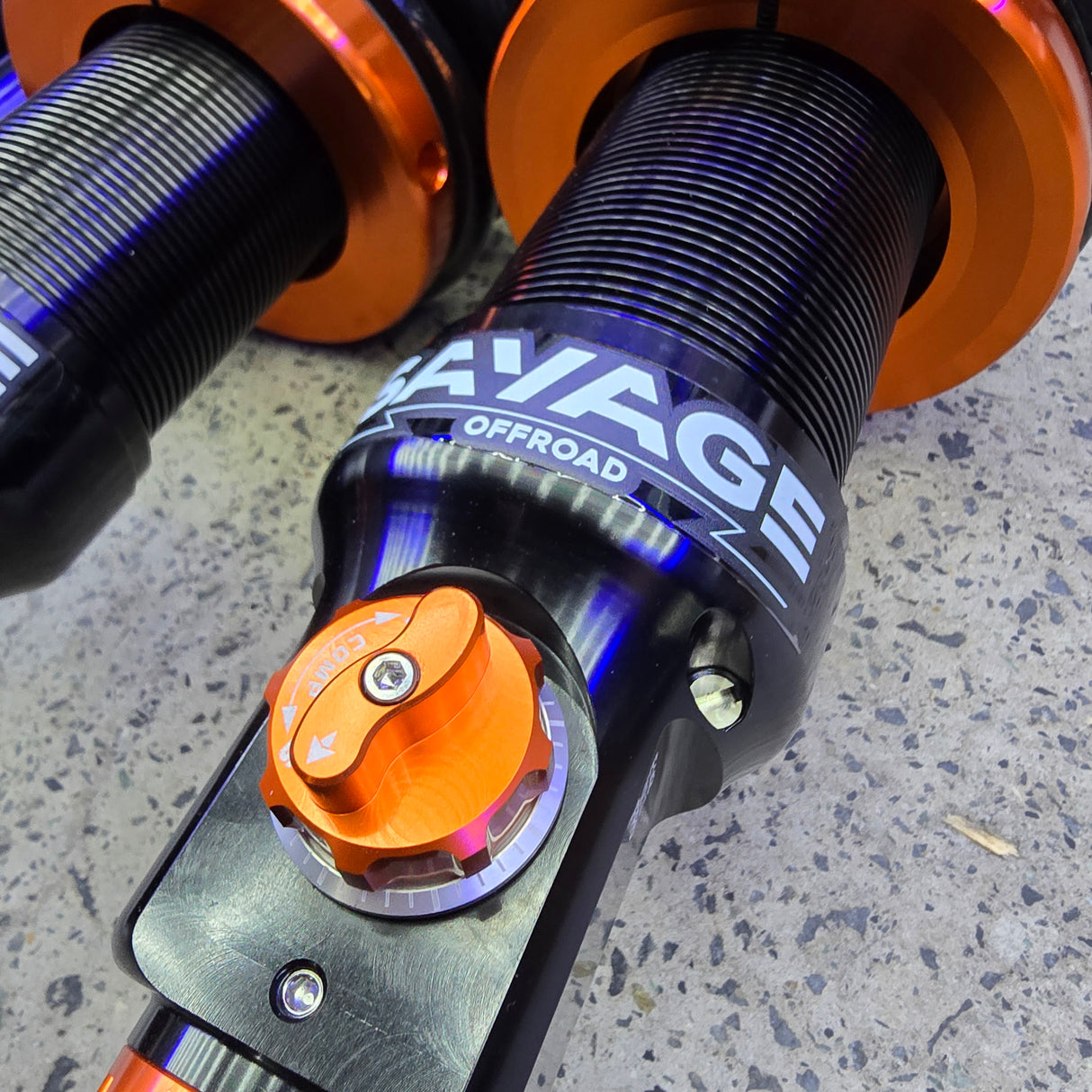 TANK 300 NITROGEN MONOTUBE SUSPENSION KIT