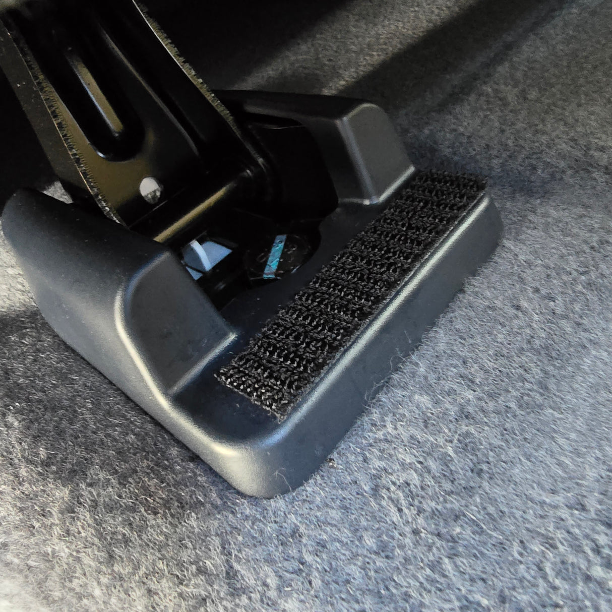 DENZA B5 2026+ UNDERSEAT STORAGE TRAYS