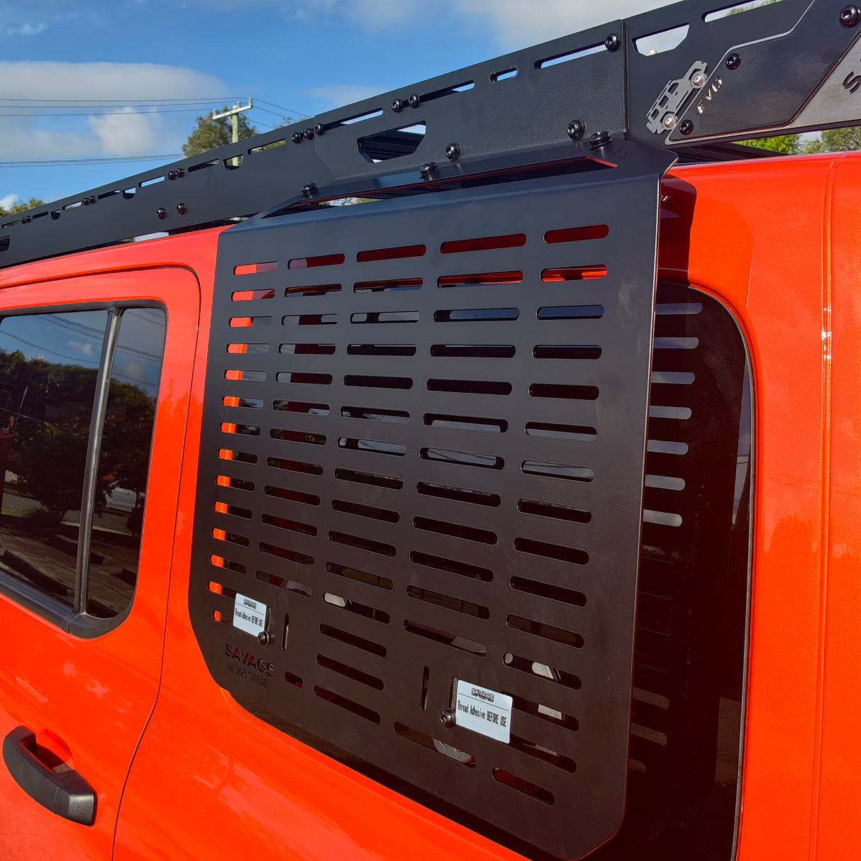 TANK 300 PHANTOM PLATFORM PACKAGE LADDER AND ACC PANEL INCLUDED