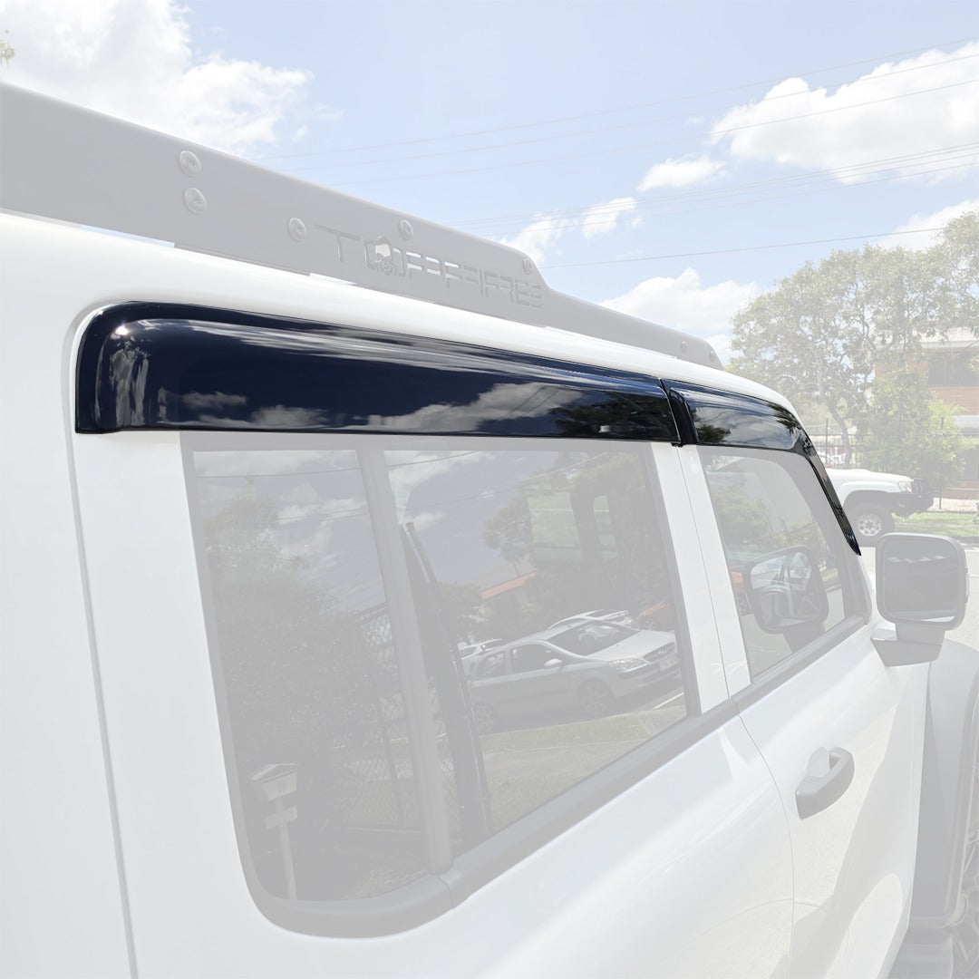 TANK 300 BLACK WEATHERSHIELDS