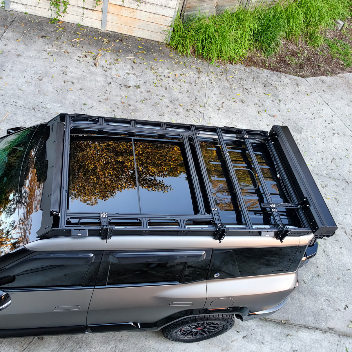 SAVAGE PHANTOM SERIES ROOF PLATFORM DENZA B8 2026+