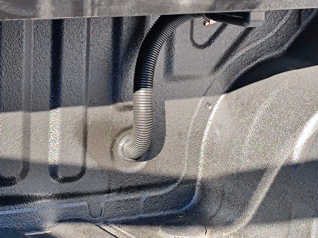 GWM CANNON SAVAGE ROLLERVAULT ELECTRIC ROLLER/HARD TONNEAU COVER