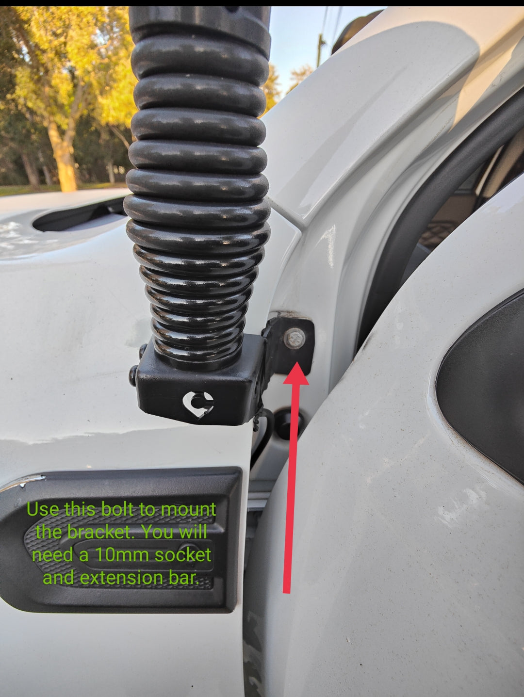 GWM CANNON UHF ANTENNA MOUNT