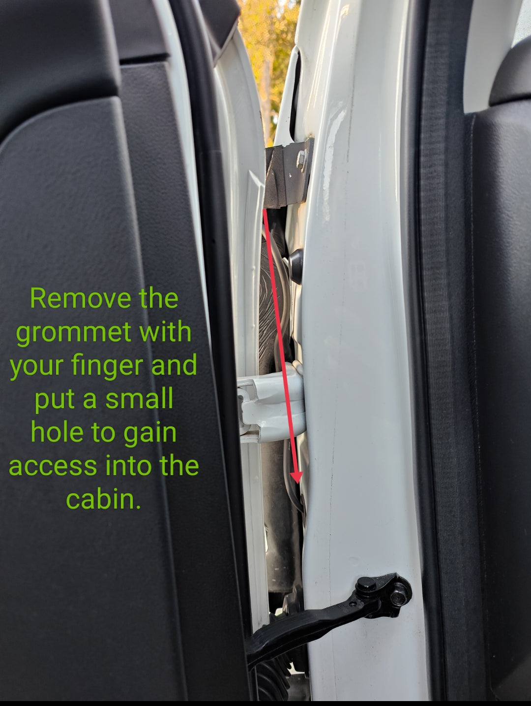 GWM CANNON UHF ANTENNA MOUNT