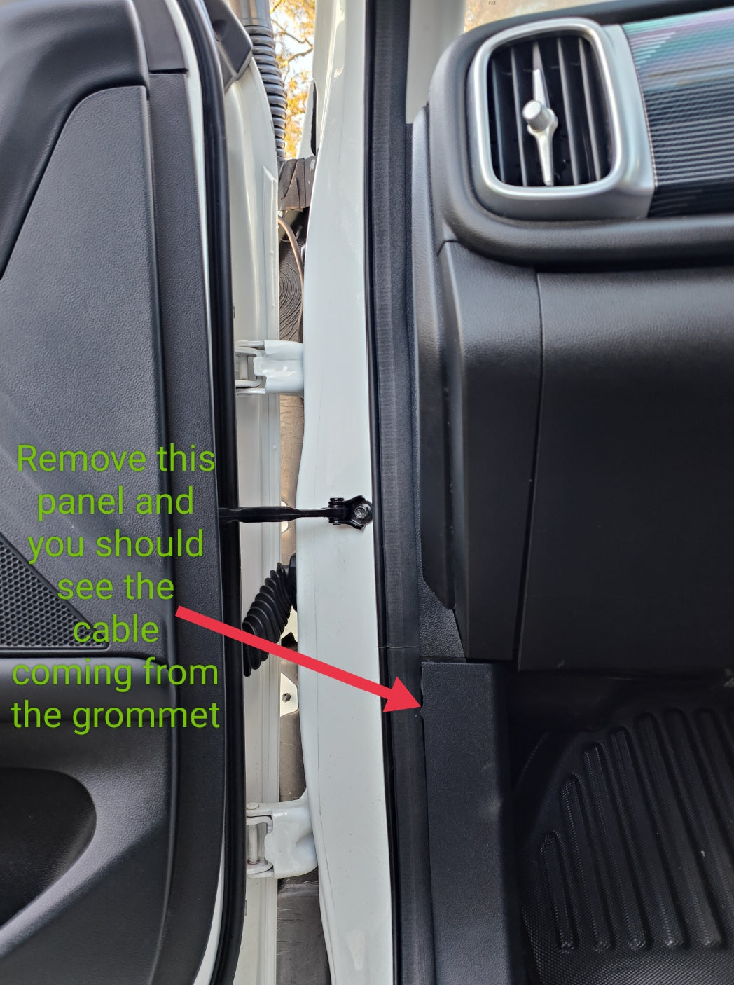 GWM CANNON UHF ANTENNA MOUNT