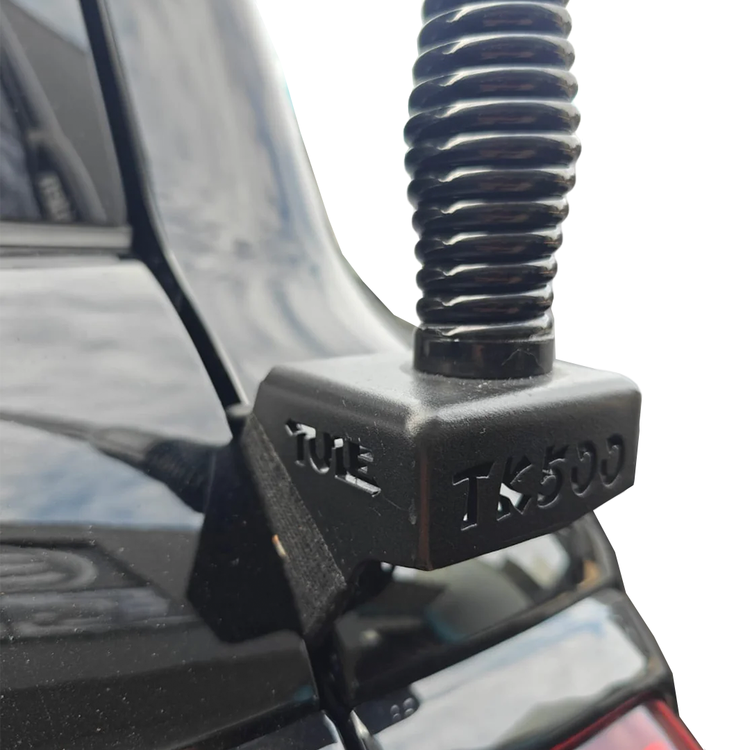 TANK 500 UHF ANTENNA REAR DOOR MOUNT